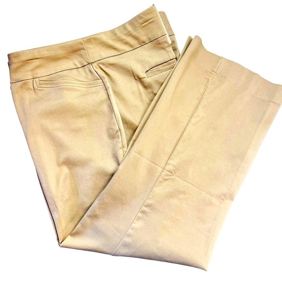 Croft & Barrow The Effortless Stretch Pants Khaki Boot Cut Mid Rise Petite 22W - Picture 16 of 16